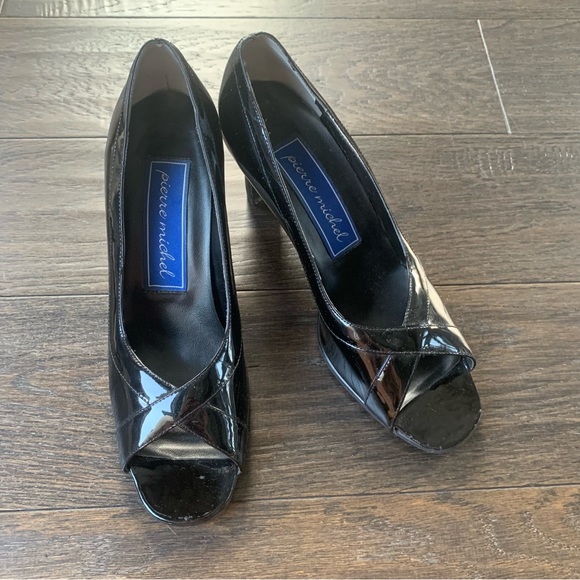 Pierre Michel Size 7 Black Open Toed 3 Inch Heels - Picture 2 of 11